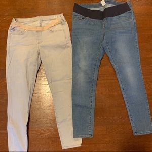 Set of Maternity Jeans